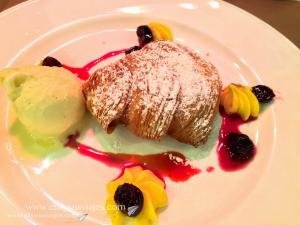 Sfogliatella raccia - Cafeteria Sal de Riso en Minori - Costa Amalfitana